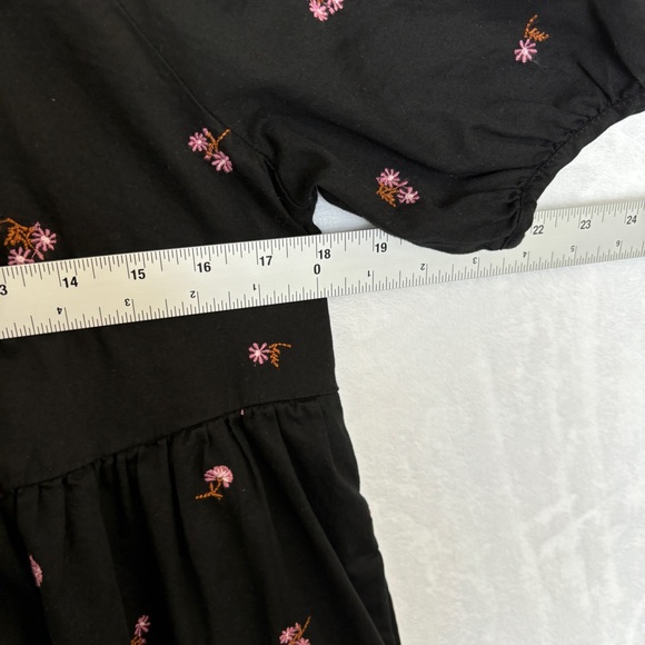 Madewell womens black Short-Sleeve Cattail Tiered Dress in Amie Floral size Med - Picture 9 of 10